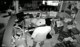 最新偷鱼爆料视频,揭秘黑幕背后的惊人真相