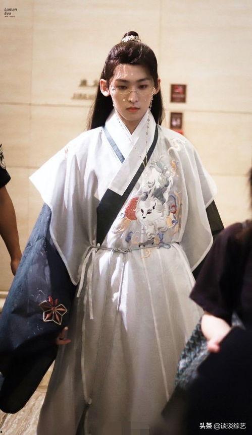 娱乐吃瓜君张哲瀚,娱乐吃瓜界的风云人物